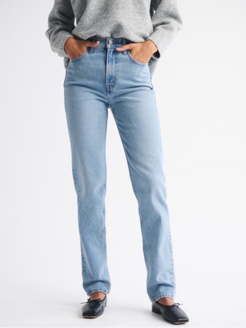 Abercrombie 90s Straight Ultra High Rise Jeans
